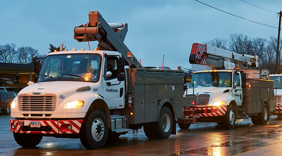 FirstEnergy line trucks