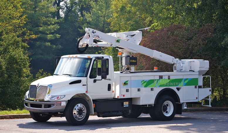 Hybrid Bucket Truck