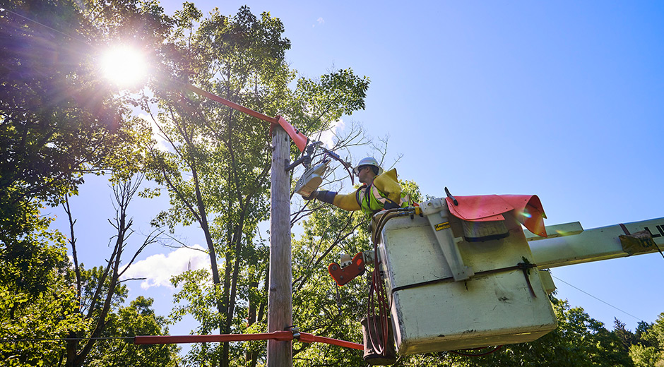 Lineworker in bucket truck