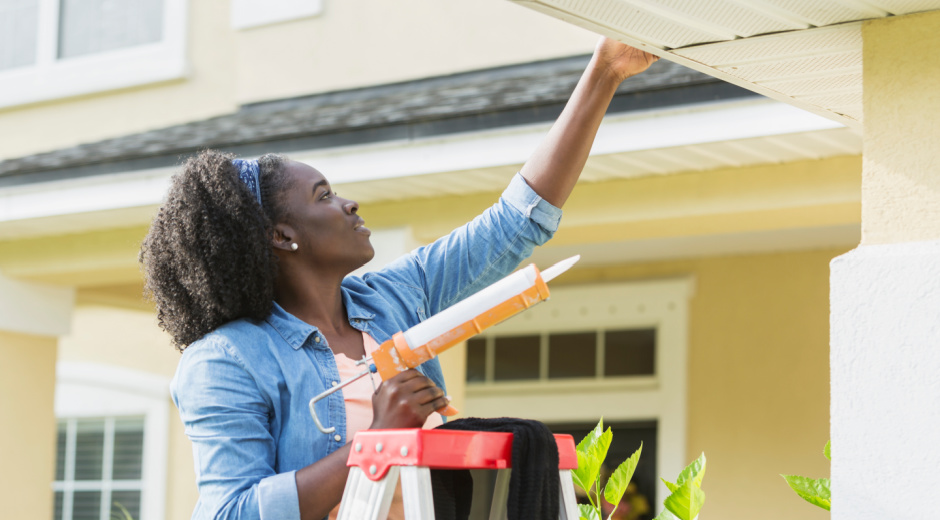 Caulk air leaks